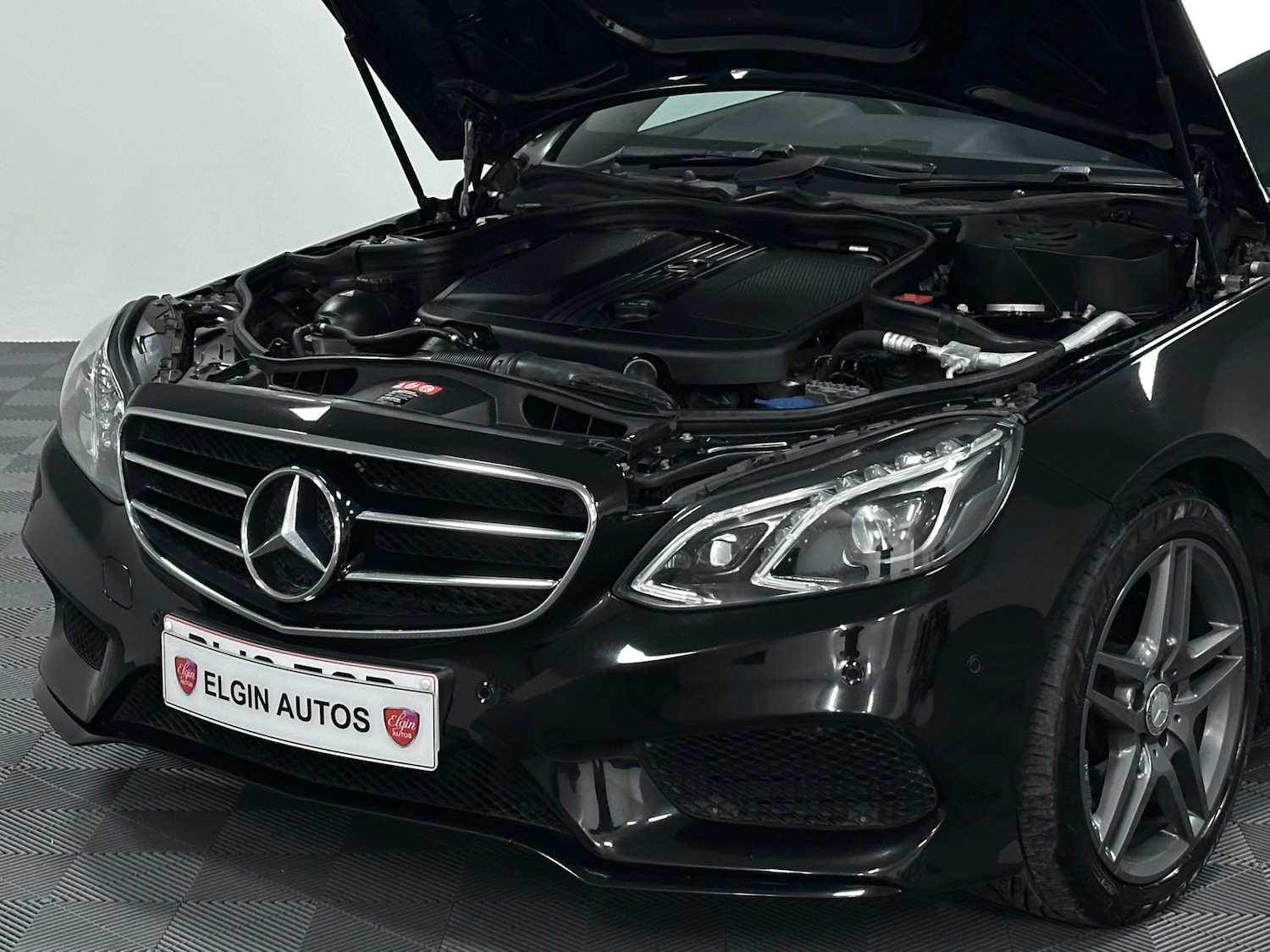 Used Mercedes-Benz E Class 2016 for sale - 77459762: Photo 25