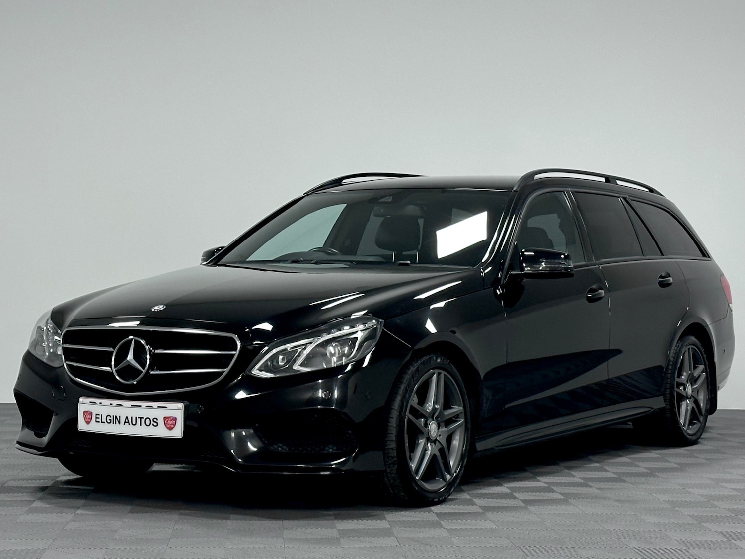 Used Mercedes-Benz E Class 2016 for sale - 77459762: Photo 3