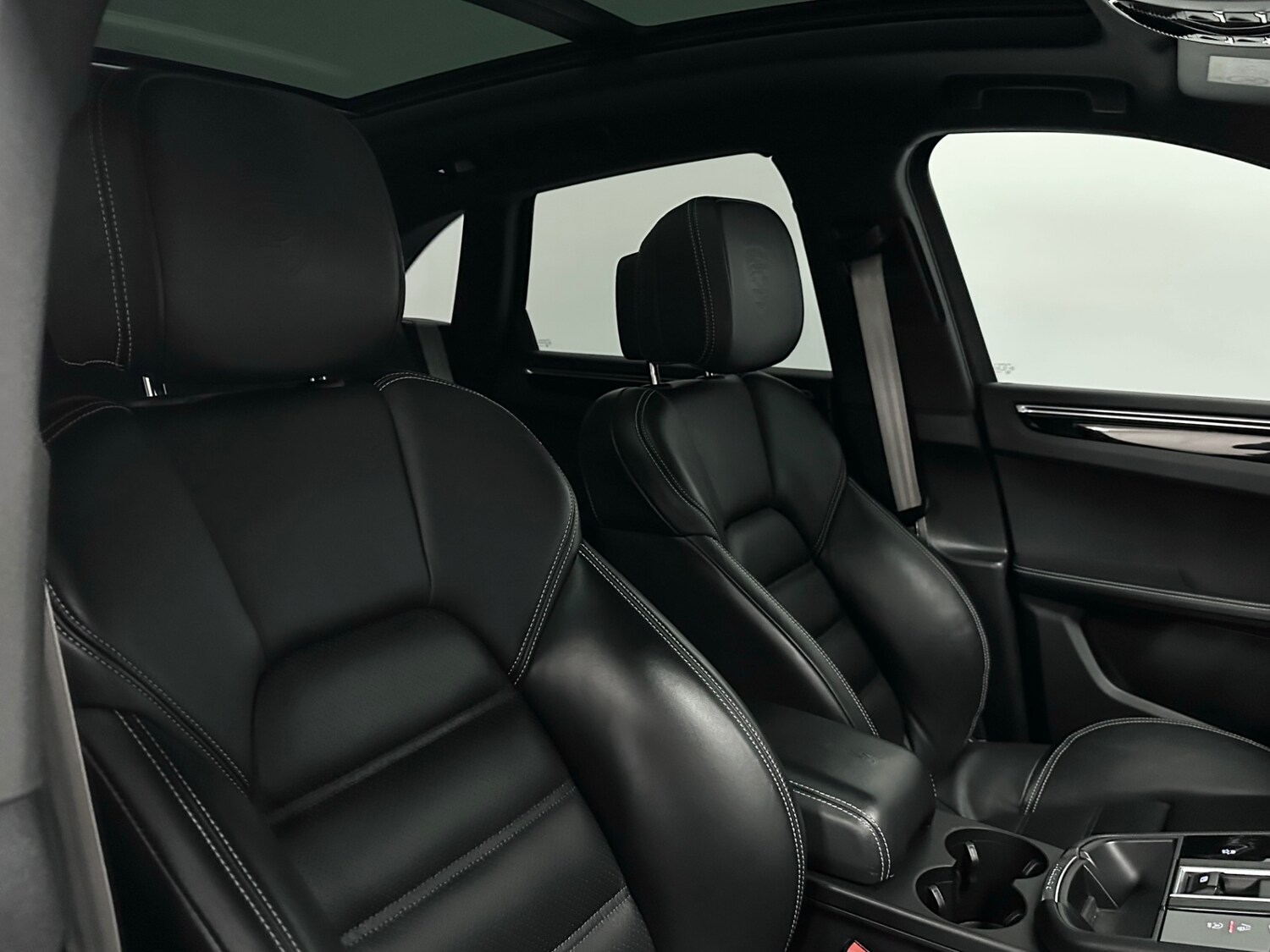 Used Porsche Macan 2022 for sale - 77678754: Photo 16