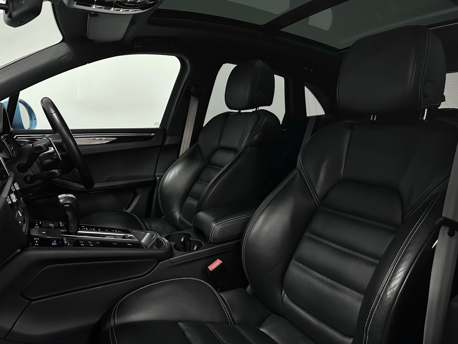 Used Porsche Macan 2022 for sale - 77678754: Photo 22