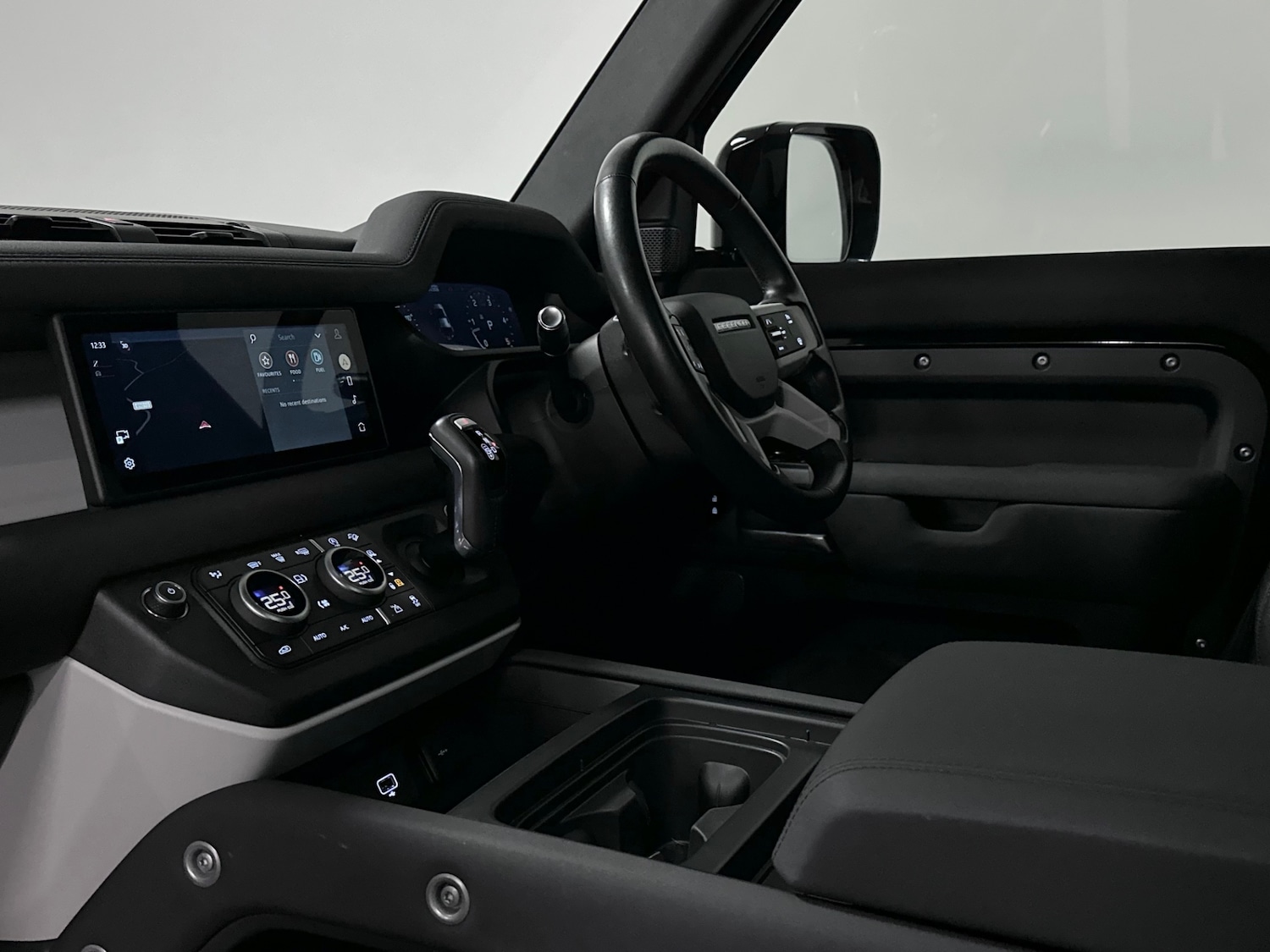 Used Land Rover Defender 110 2021 for sale - 77337919: Photo 13