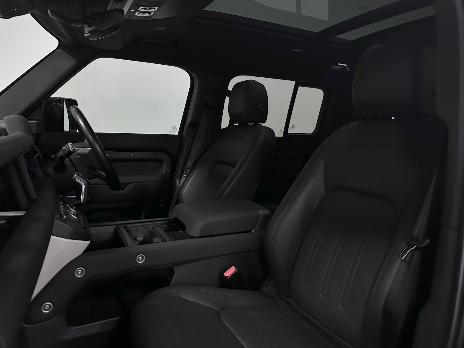 Used Land Rover Defender 110 2021 for sale - 77337919: Photo 21