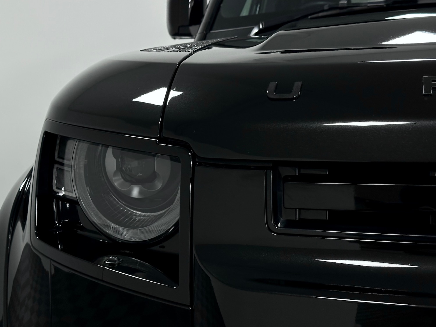 Used Land Rover Defender 110 2021 for sale - 77337919: Photo 29