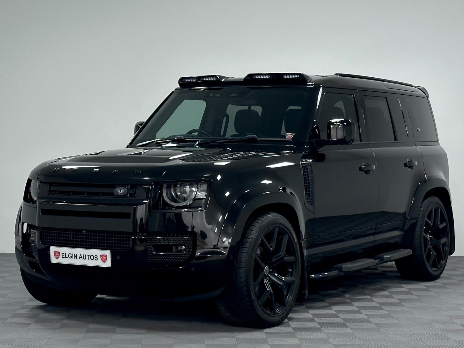 Used Land Rover Defender 110 2021 for sale - 77337919: Photo 3