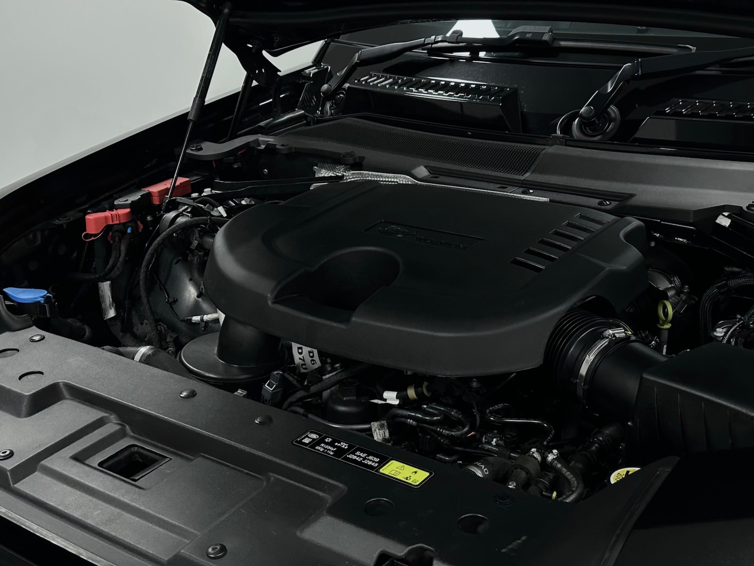 Used Land Rover Defender 110 2021 for sale - 77337919: Photo 34