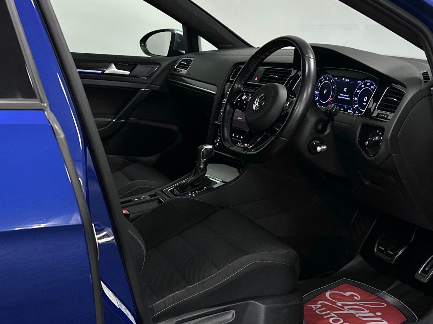 Used Volkswagen Golf 2019 for sale - 76877861: Photo 15