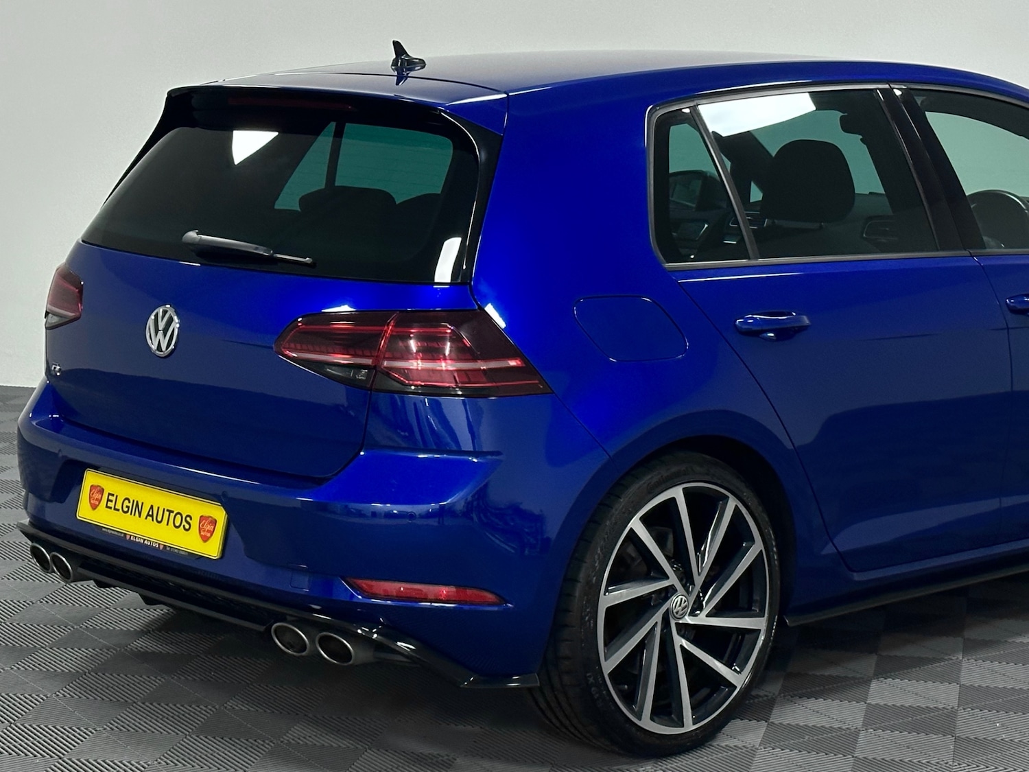 Used Volkswagen Golf 2019 for sale - 76877861: Photo 27
