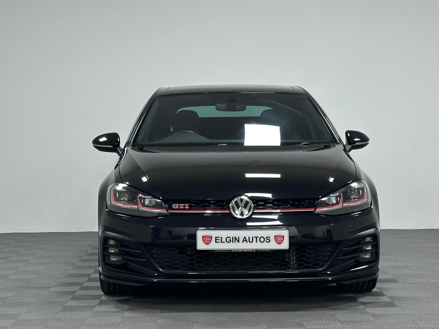 Used Volkswagen Golf 2019 for sale - 77848131: Photo 2