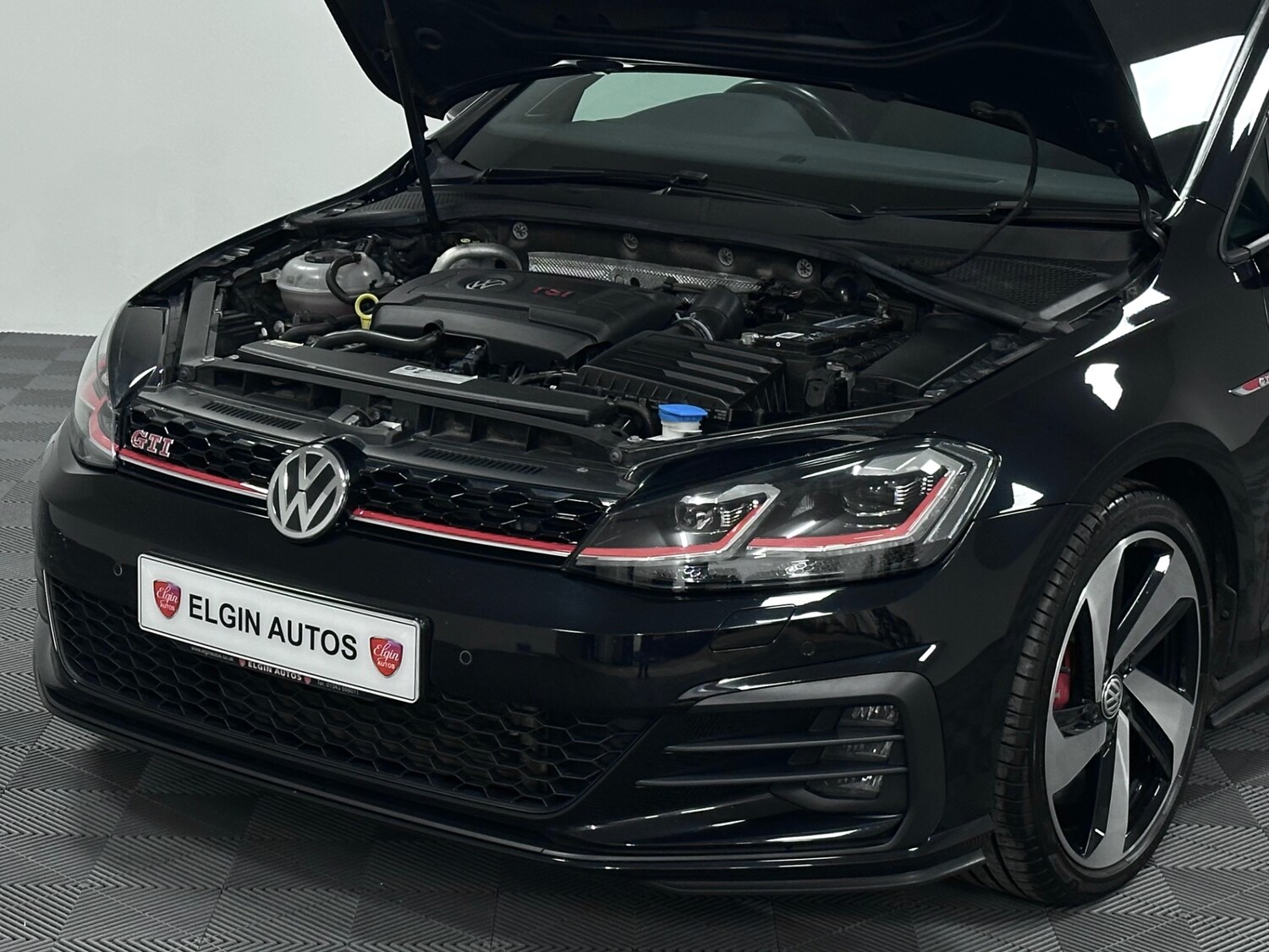 Used Volkswagen Golf 2019 for sale - 77848131: Photo 29