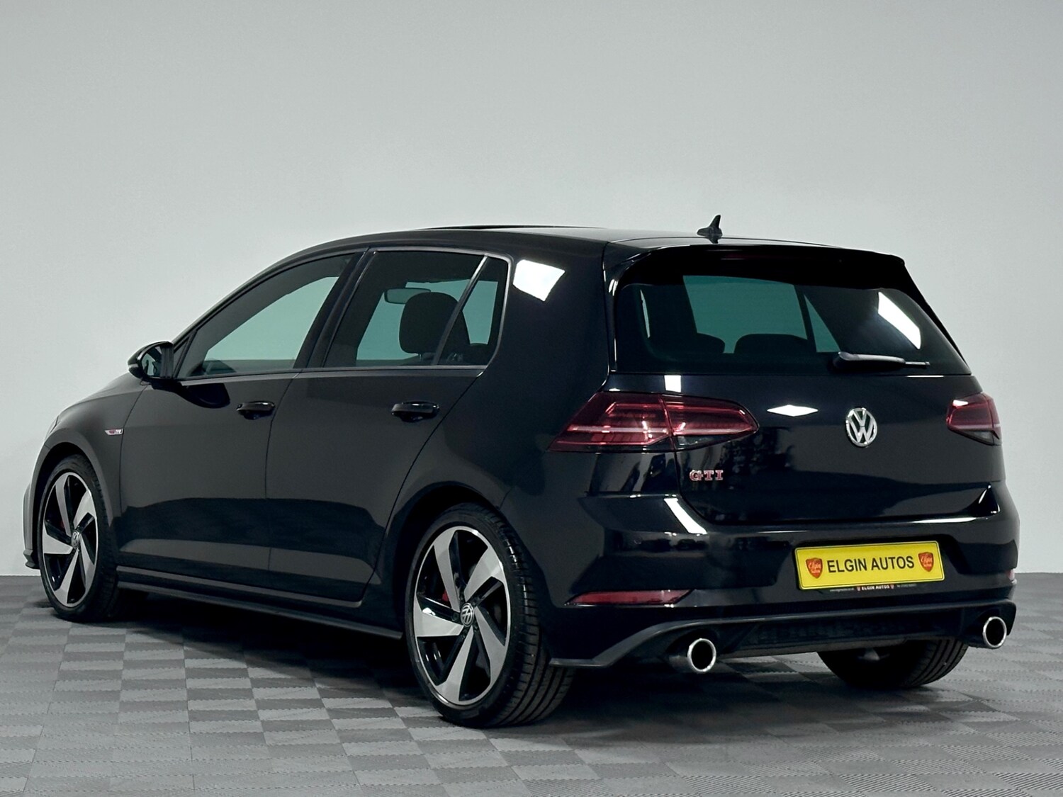 Used Volkswagen Golf 2019 for sale - 77848131: Photo 6