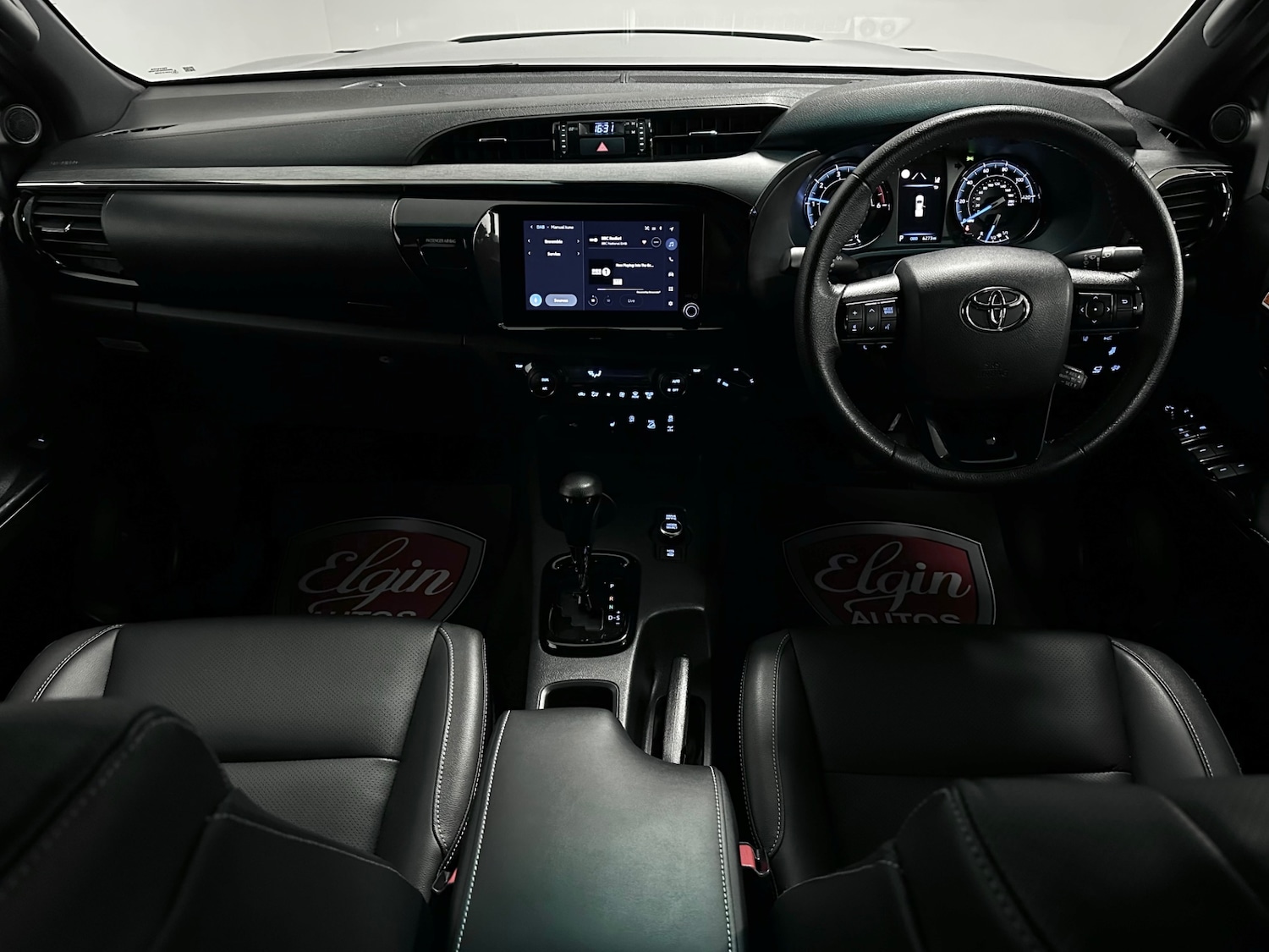 Used Toyota Hilux 2025 for sale - 78122210: Photo 11