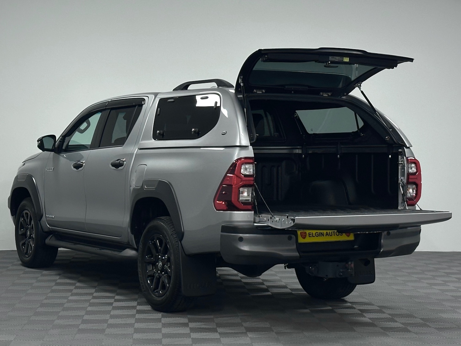 Used Toyota Hilux 2025 for sale - 78122210: Photo 15