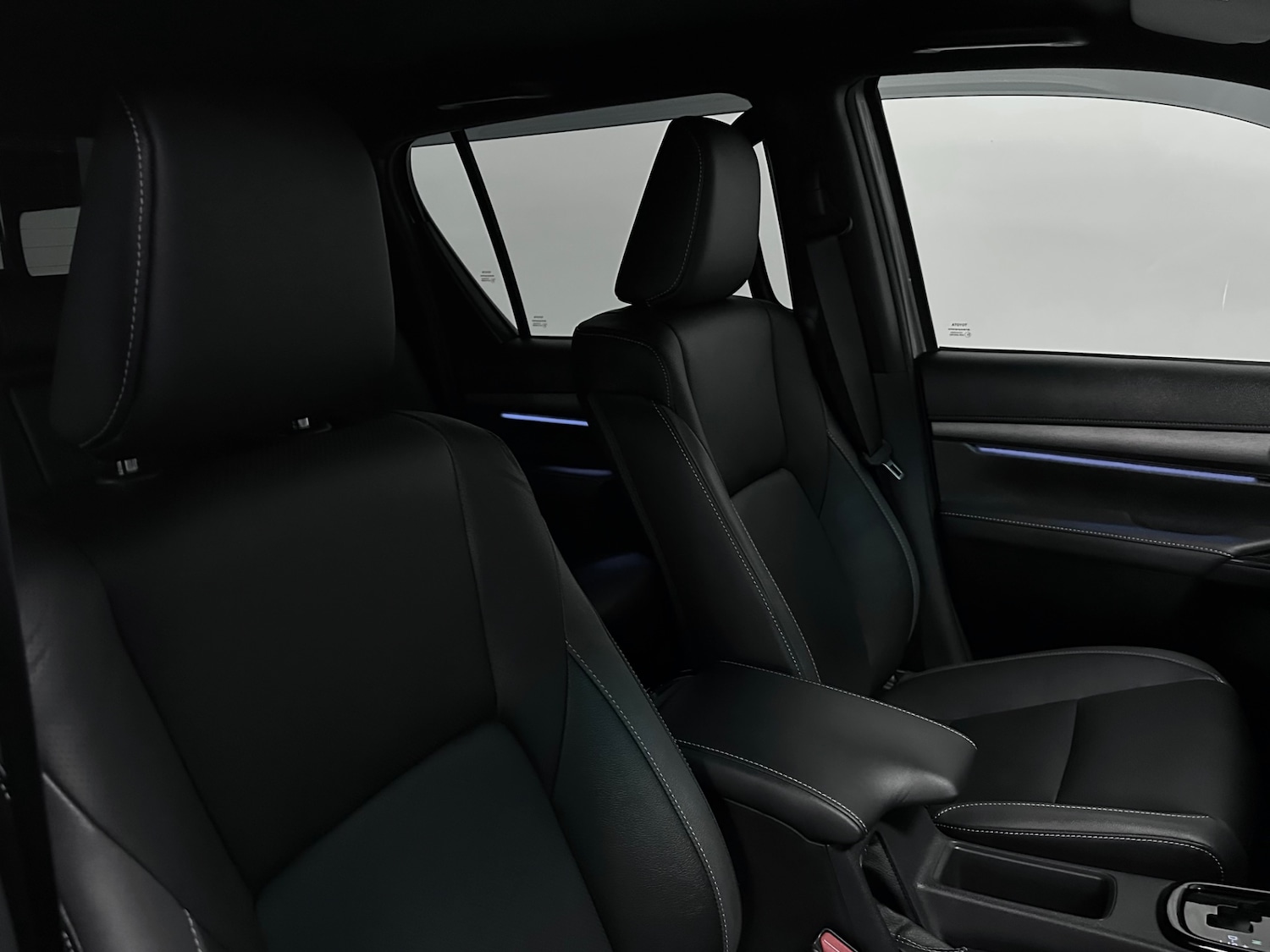 Used Toyota Hilux 2025 for sale - 78122210: Photo 17