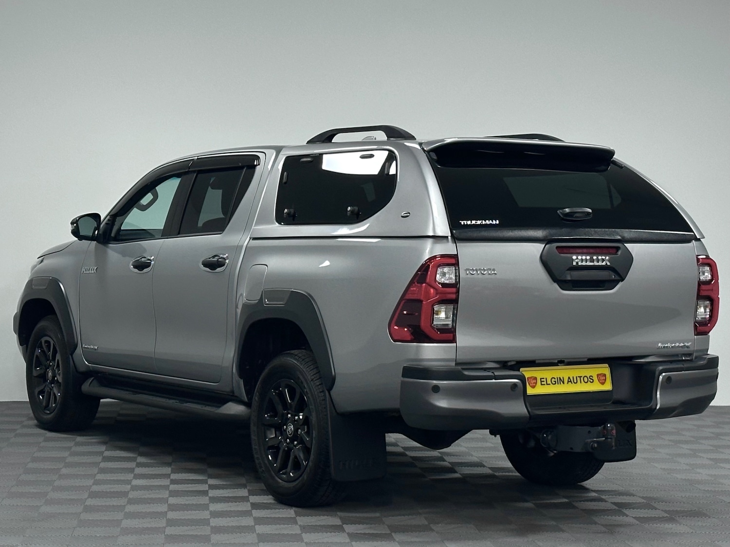 Used Toyota Hilux 2025 for sale - 78122210: Photo 6