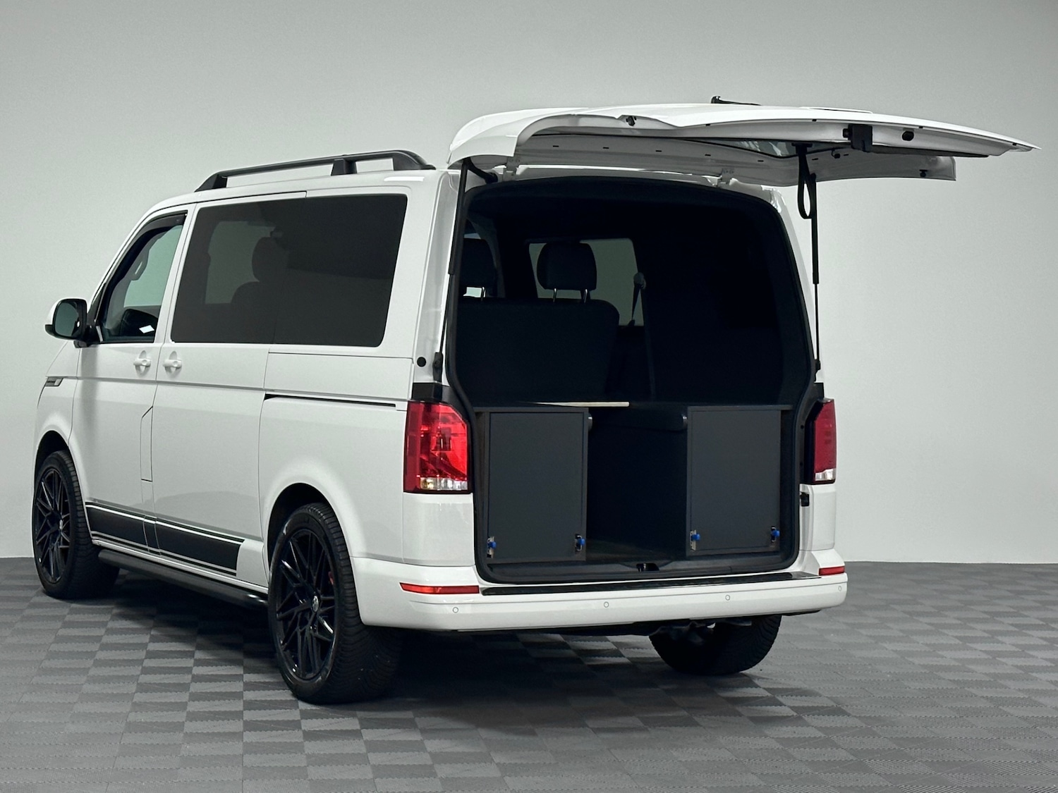 Used Volkswagen Transporter 2020 for sale - 75995813: Photo 17