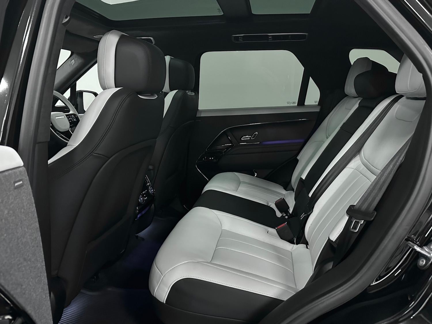 Used Land Rover Range Rover Sport 2023 for sale - 77501866: Photo 28