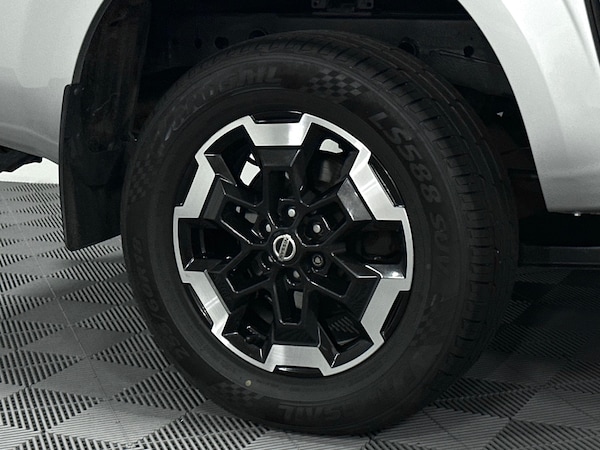 Used Nissan Navara 2021 for sale - 75394048: Photo 29