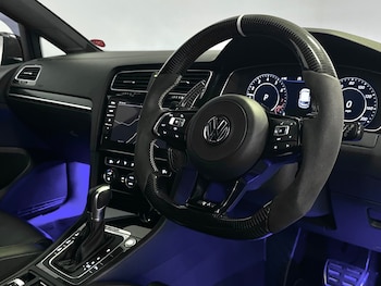 Used Volkswagen Golf 2019 for sale - 79296371: Photo