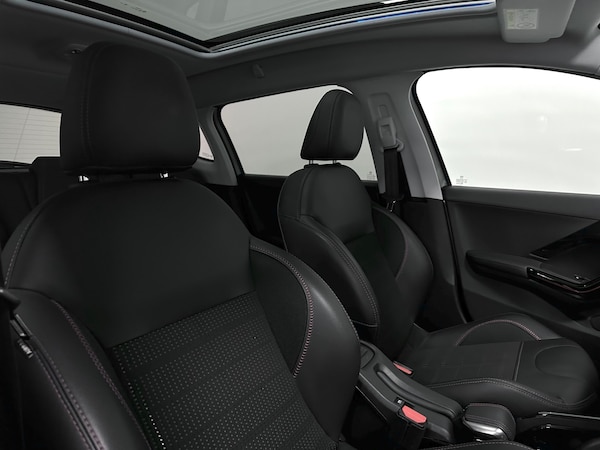 Used Peugeot 2008 2019 for sale - 75650905: Photo 5