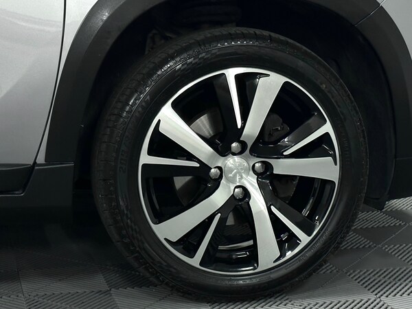 Used Peugeot 2008 2019 for sale - 75650905: Photo 9