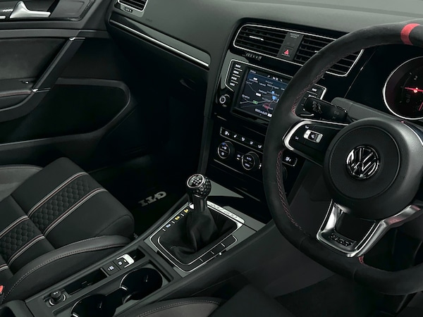 Used Volkswagen Golf 2016 for sale - 76055587: Photo 29