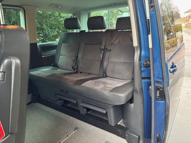 Used Volkswagen Caravelle 2011 for sale - 76725594: Photo 11