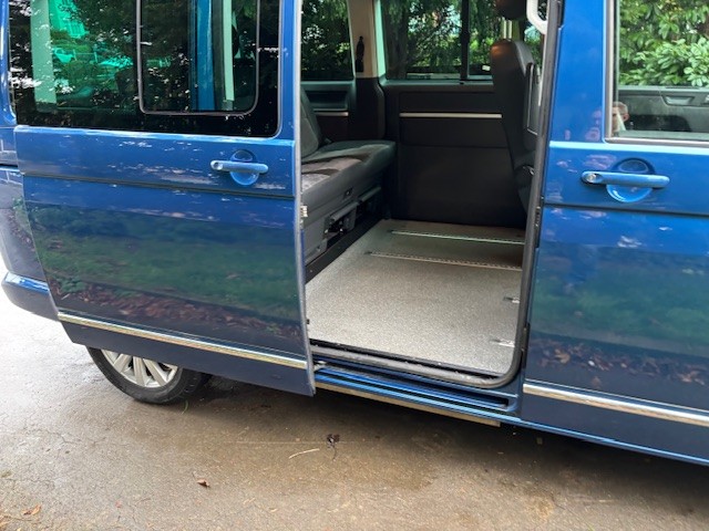 Used Volkswagen Caravelle 2011 for sale - 76725594: Photo 17