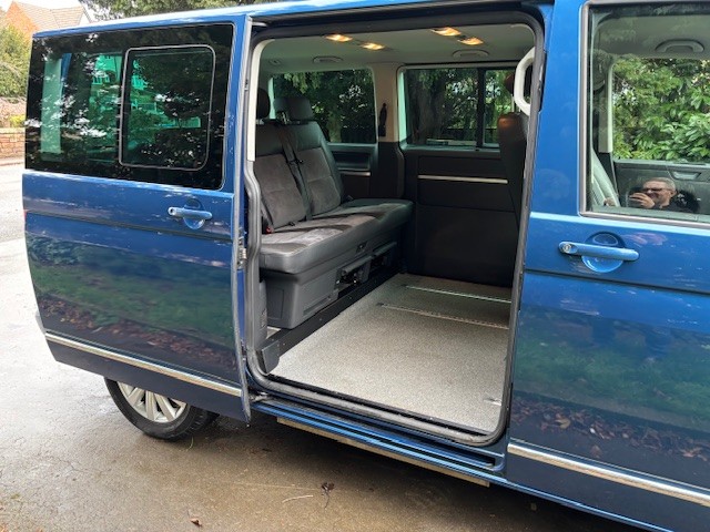 Used Volkswagen Caravelle 2011 for sale - 76725594: Photo 18