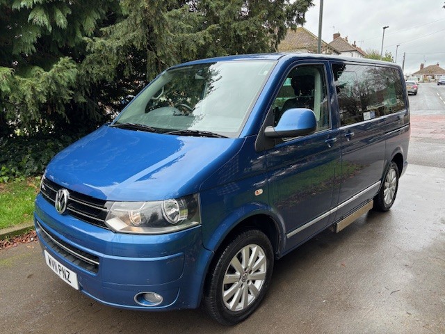 Used Volkswagen Caravelle 2011 for sale - 76725594: Photo 2