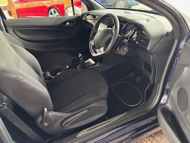 Used DS Automobiles DS 3 2015 for sale - 77522045: Photo 15