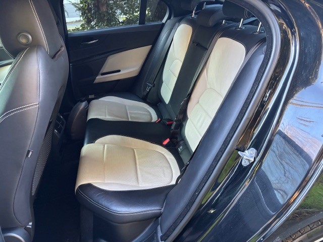 Used Jaguar XE 2017 for sale - 76785045: Photo 13