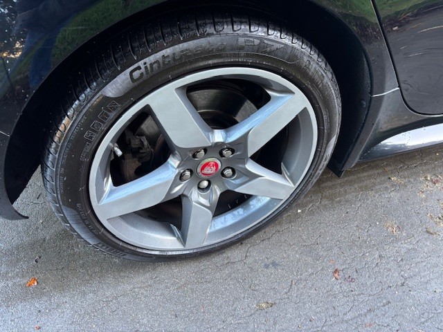 Used Jaguar XE 2017 for sale - 76785045: Photo 14