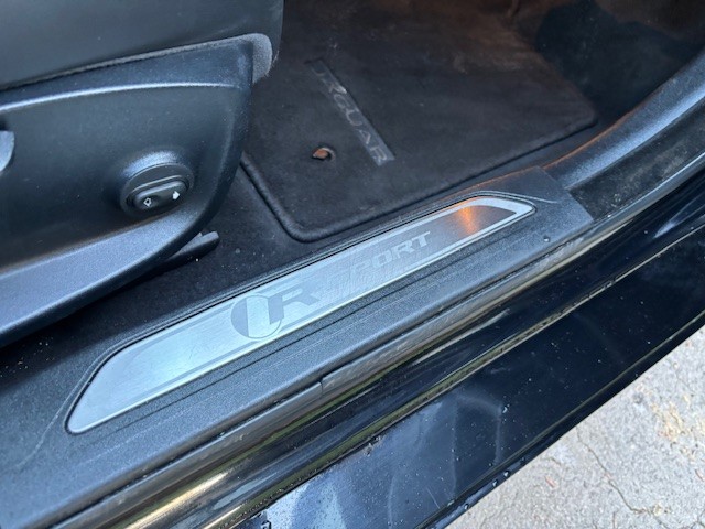 Used Jaguar XE 2017 for sale - 76785045: Photo 19