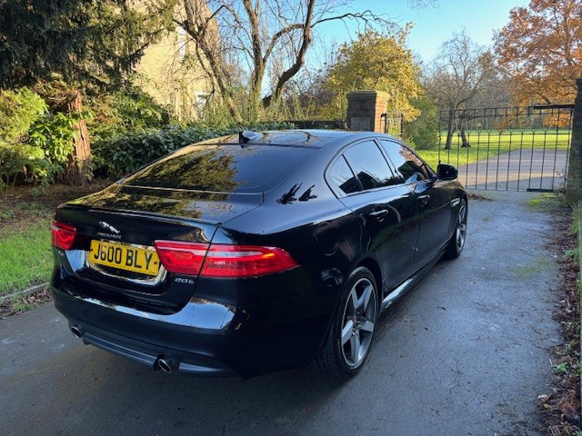 Used Jaguar XE 2017 for sale - 76785045: Photo 4