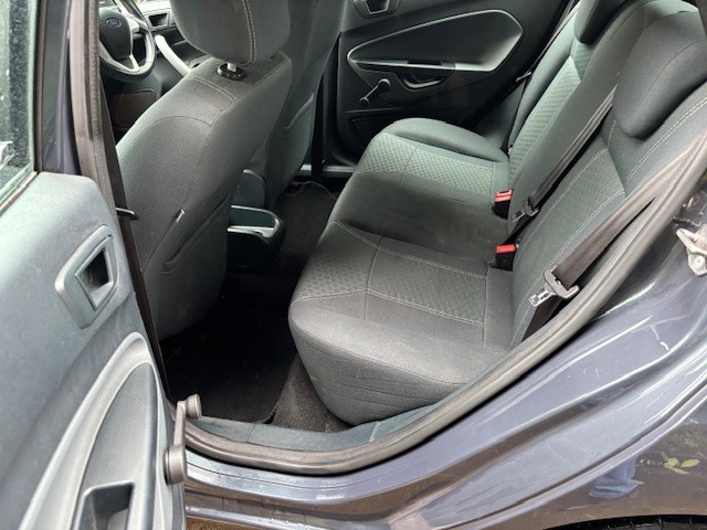Used Ford Fiesta 2011 for sale - 77508525: Photo 10
