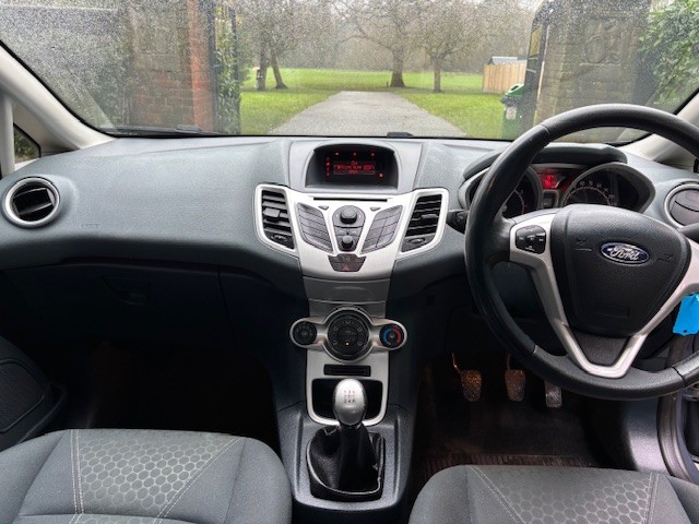 Used Ford Fiesta 2011 for sale - 77508525: Photo 15