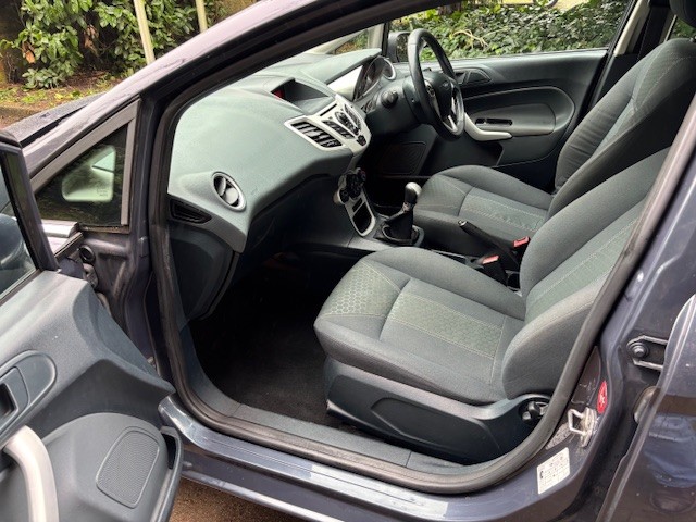 Used Ford Fiesta 2011 for sale - 77508525: Photo 8