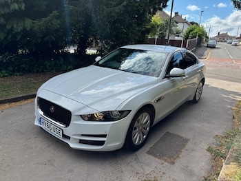 Used Jaguar XE 2016 for sale - 75413008: Photo