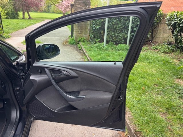 Used Vauxhall Astra 2015 for sale - 76793798: Photo 13