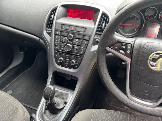 Used Vauxhall Astra 2015 for sale - 77464693: Photo 15
