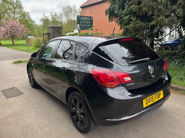 Used Vauxhall Astra 2015 for sale - 77464693: Photo 3