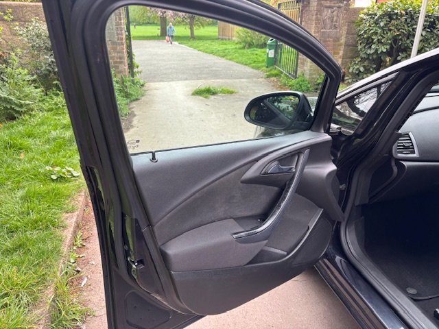 Used Vauxhall Astra 2015 for sale - 77464693: Photo 7