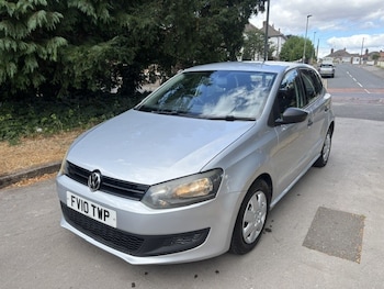 Used Volkswagen Polo 2010 for sale - 79335561: Photo