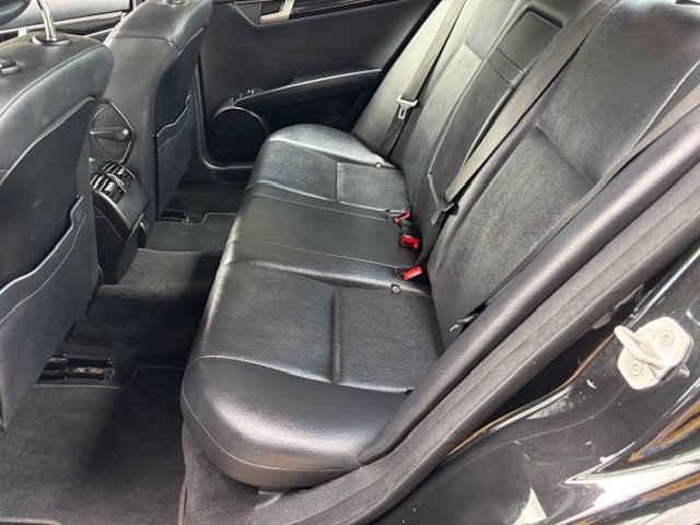 Used Mercedes-Benz C Class 2012 for sale - 76793791: Photo 11