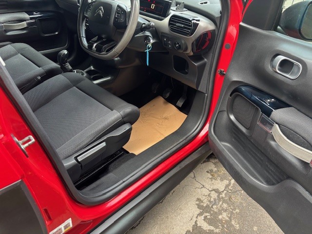 Used Citroen C4 Cactus 2017 for sale - 76268608: Photo 16