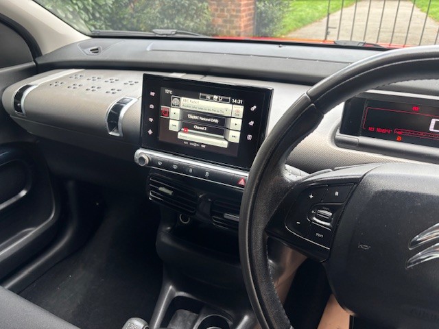 Used Citroen C4 Cactus 2017 for sale - 76268608: Photo 18