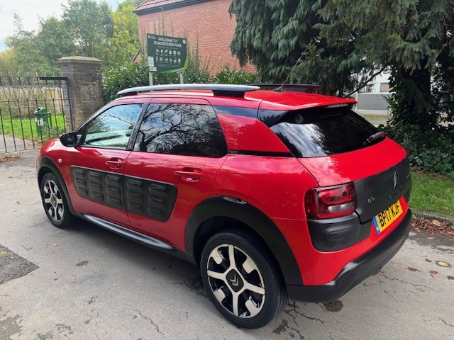 Used Citroen C4 Cactus 2017 for sale - 76268608: Photo 3