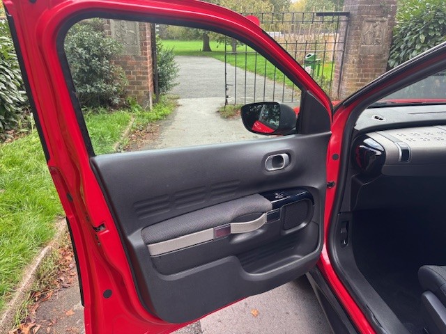 Used Citroen C4 Cactus 2017 for sale - 76268608: Photo 9