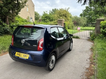 Used Volkswagen up! 2012 for sale - 78674065: Photo