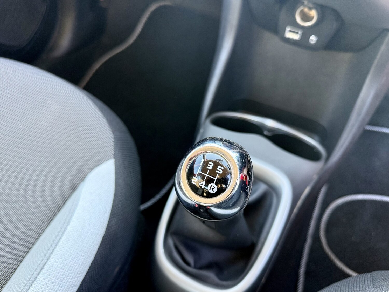 Used Toyota AYGO 2018 for sale - 77977032: Photo 26